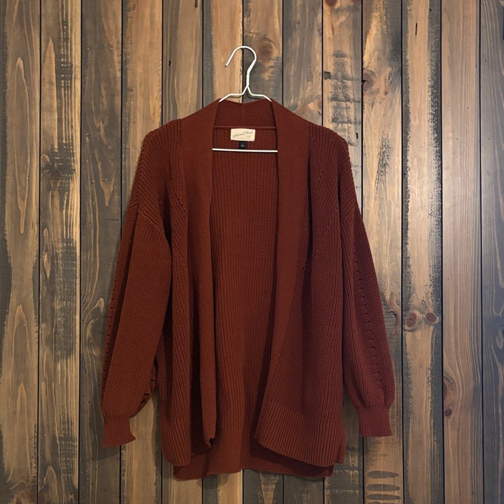 Women’s Universal Thread Rust Colored Cardigan Sweater